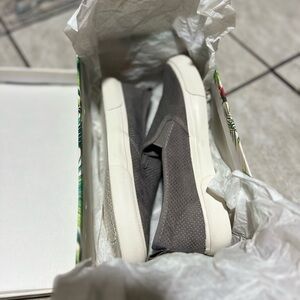 Tommy Bahama Footwear